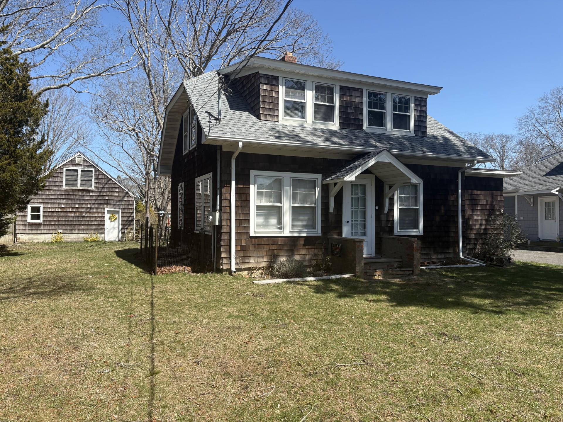 16 S Redfield Lane, Westhampton Beach, Florida image 1