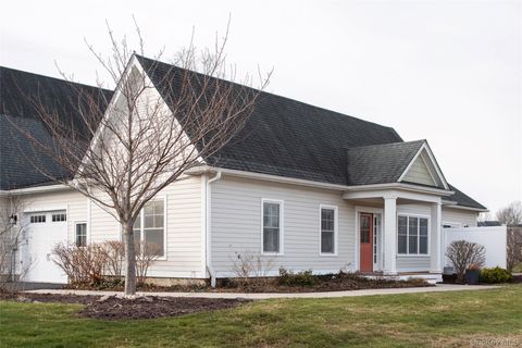 7 Sunflower Place Rhinebeck NY 12572