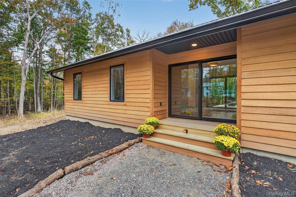 Photo of 115 Froners Road Rd, Hurley, NY 12443 (MLS # 918436)