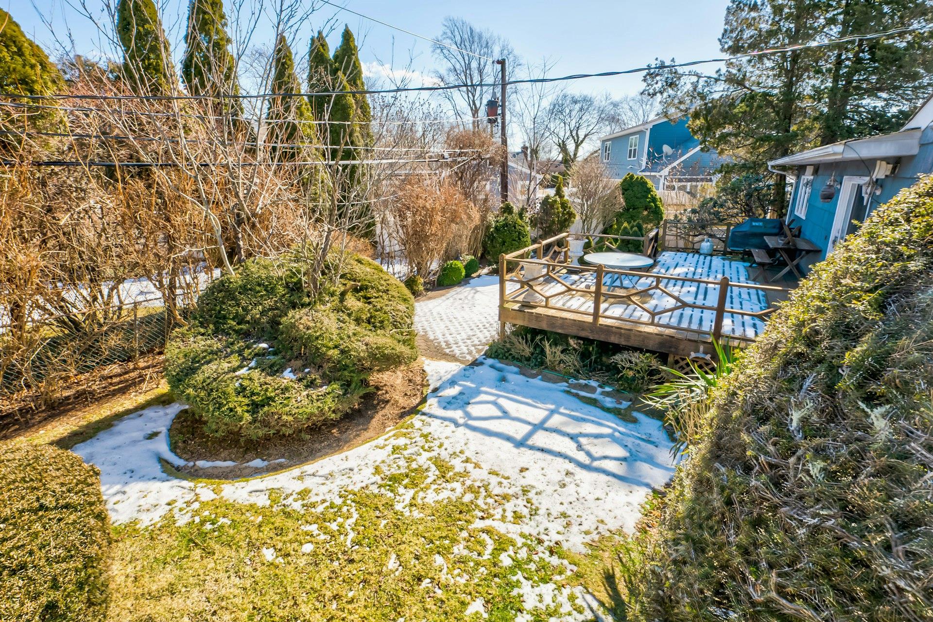 15 Cooper Street, Farmingdale, New York image 32