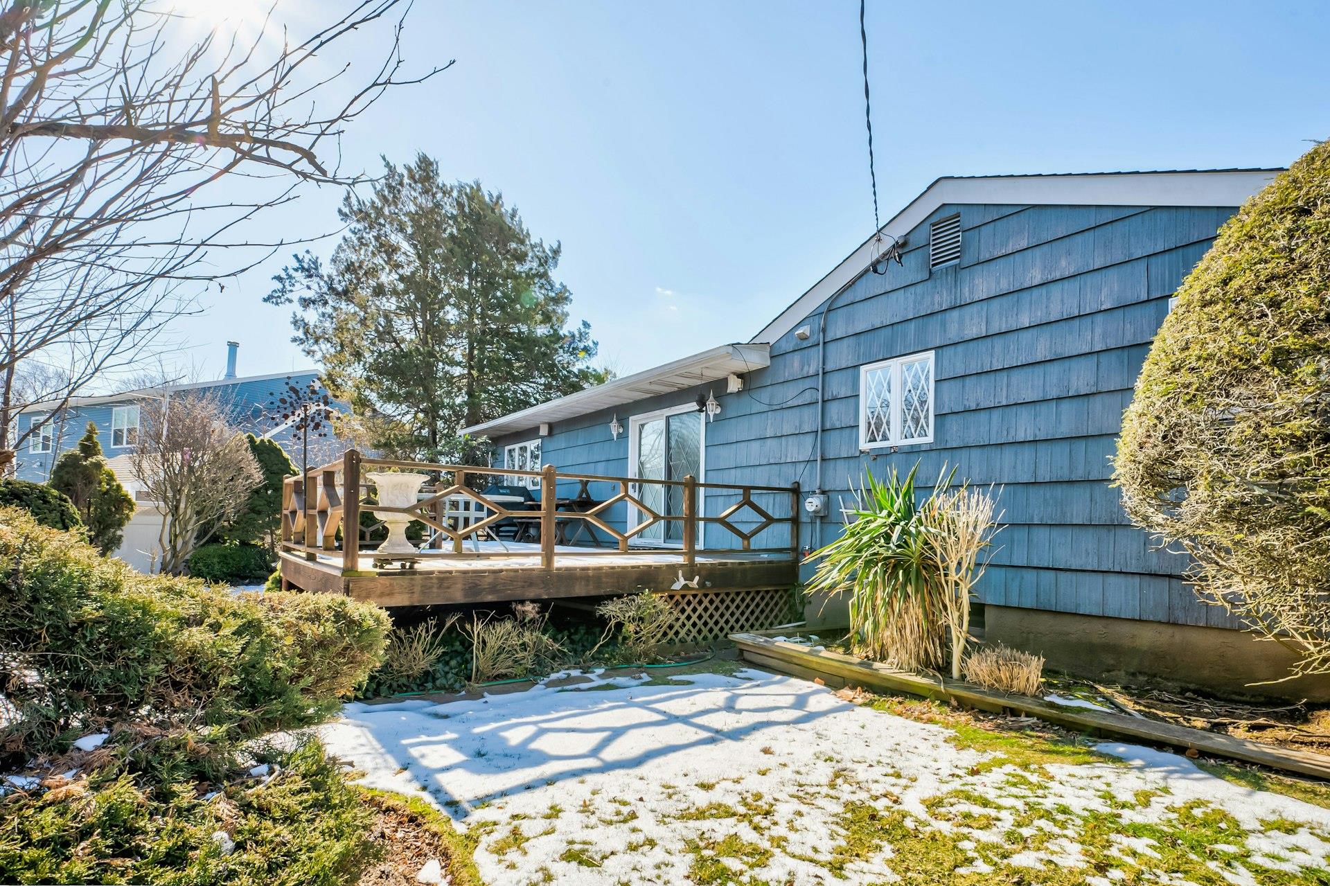 15 Cooper Street, Farmingdale, New York image 28