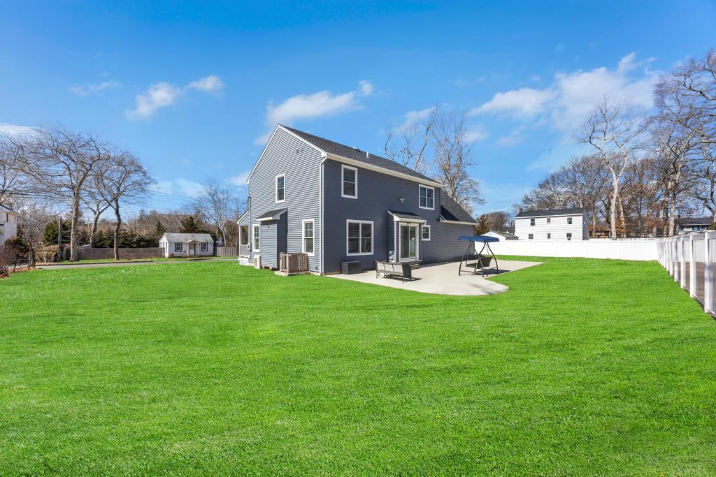 109 Forest Avenue, Nesconset, New York image 38