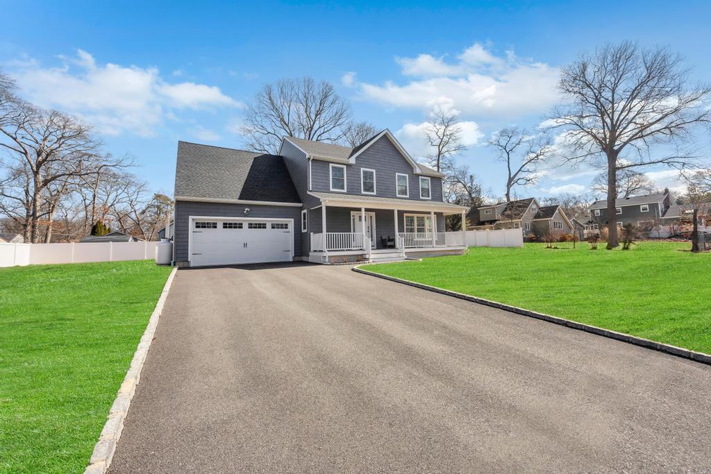 109 Forest Avenue, Nesconset, New York image 1