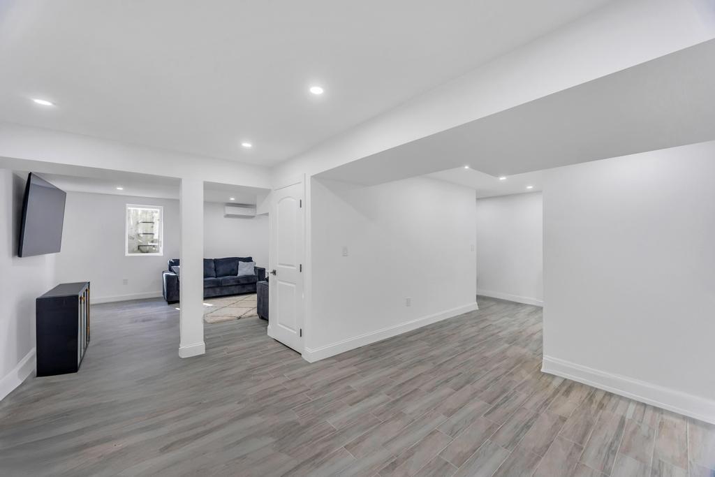109 Forest Avenue, Nesconset, New York image 25