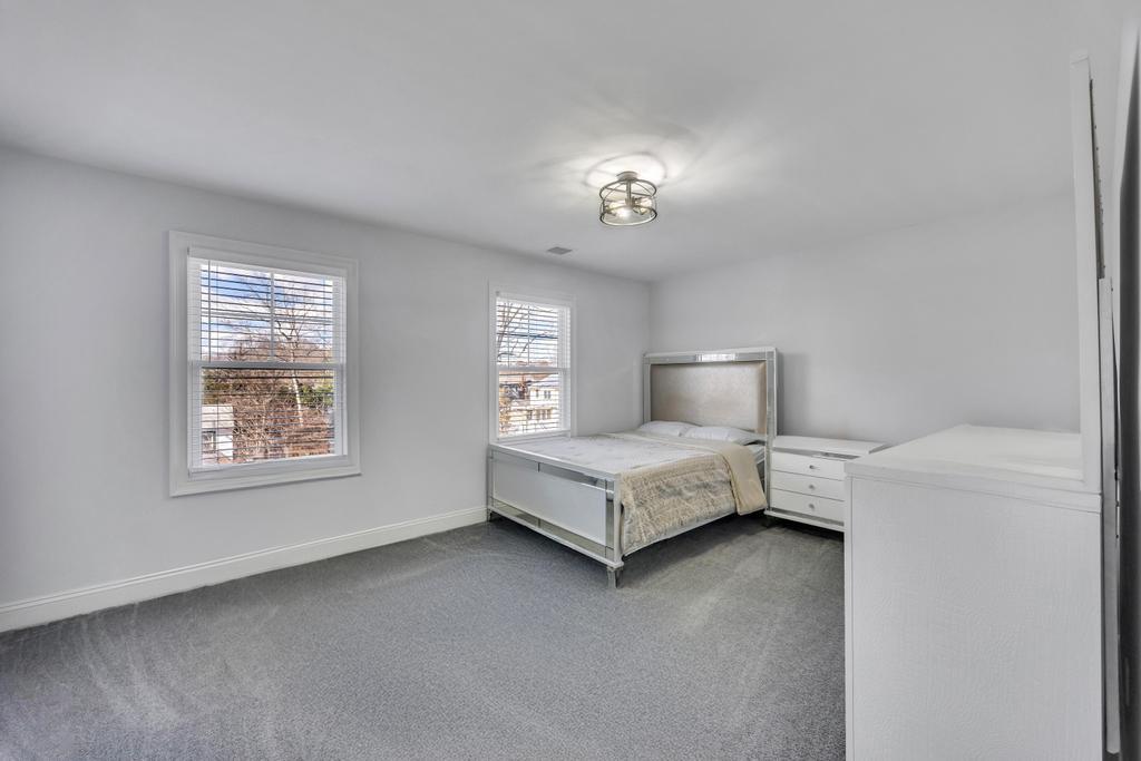 109 Forest Avenue, Nesconset, New York image 30