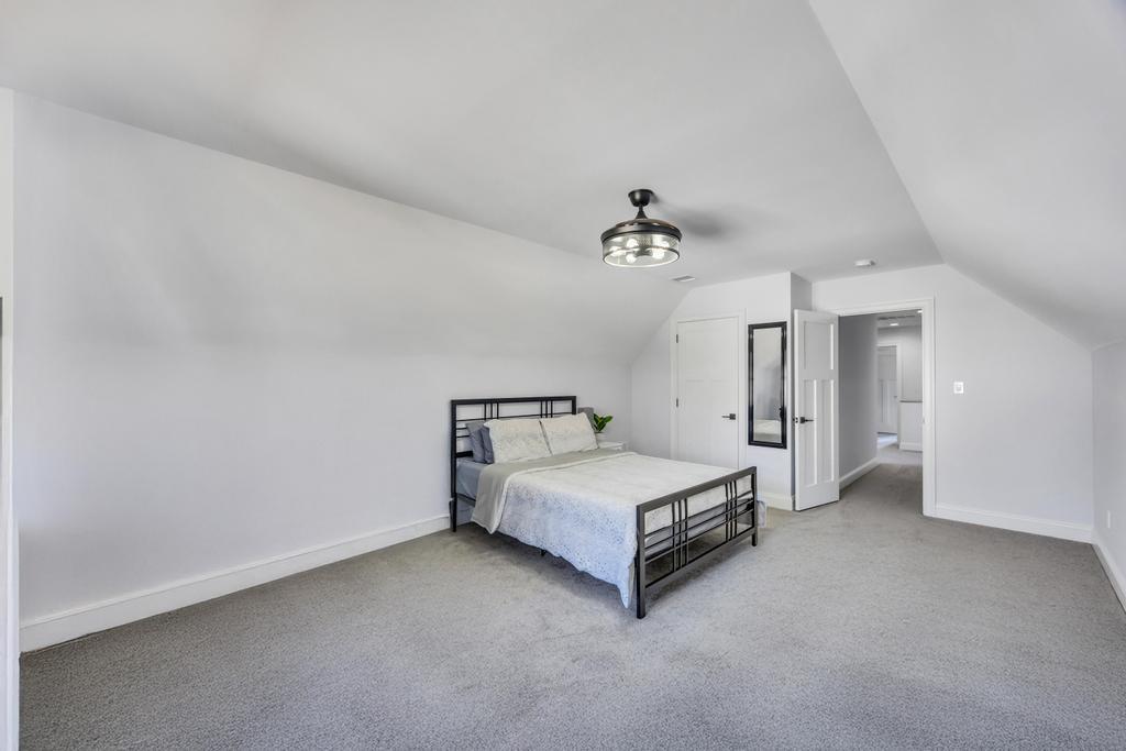 109 Forest Avenue, Nesconset, New York image 28
