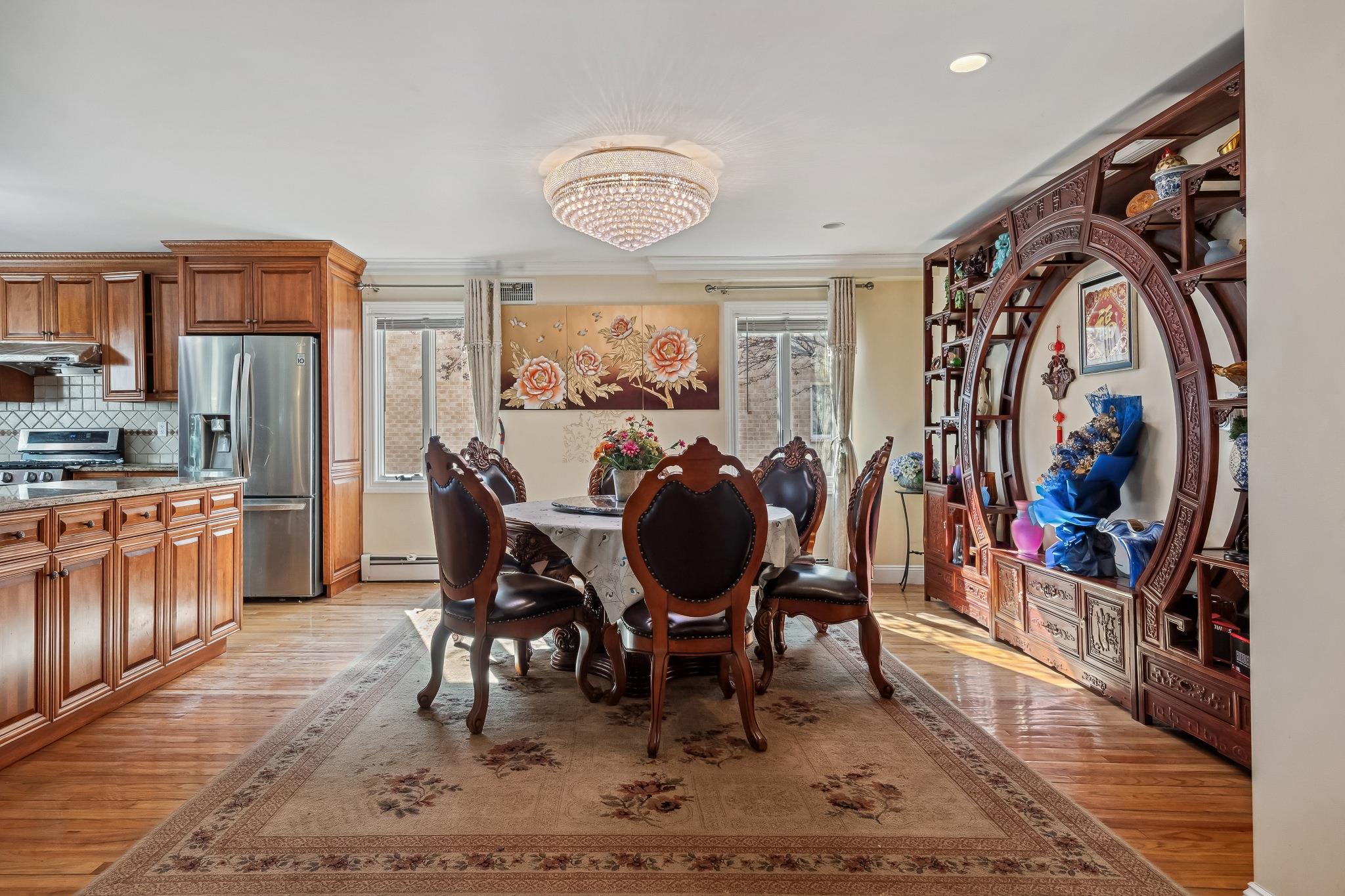 154-60 Riverside Drive, Whitestone, New York image 10