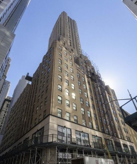88 Greenwich Street 1305 New York (Manhattan) NY 10006
