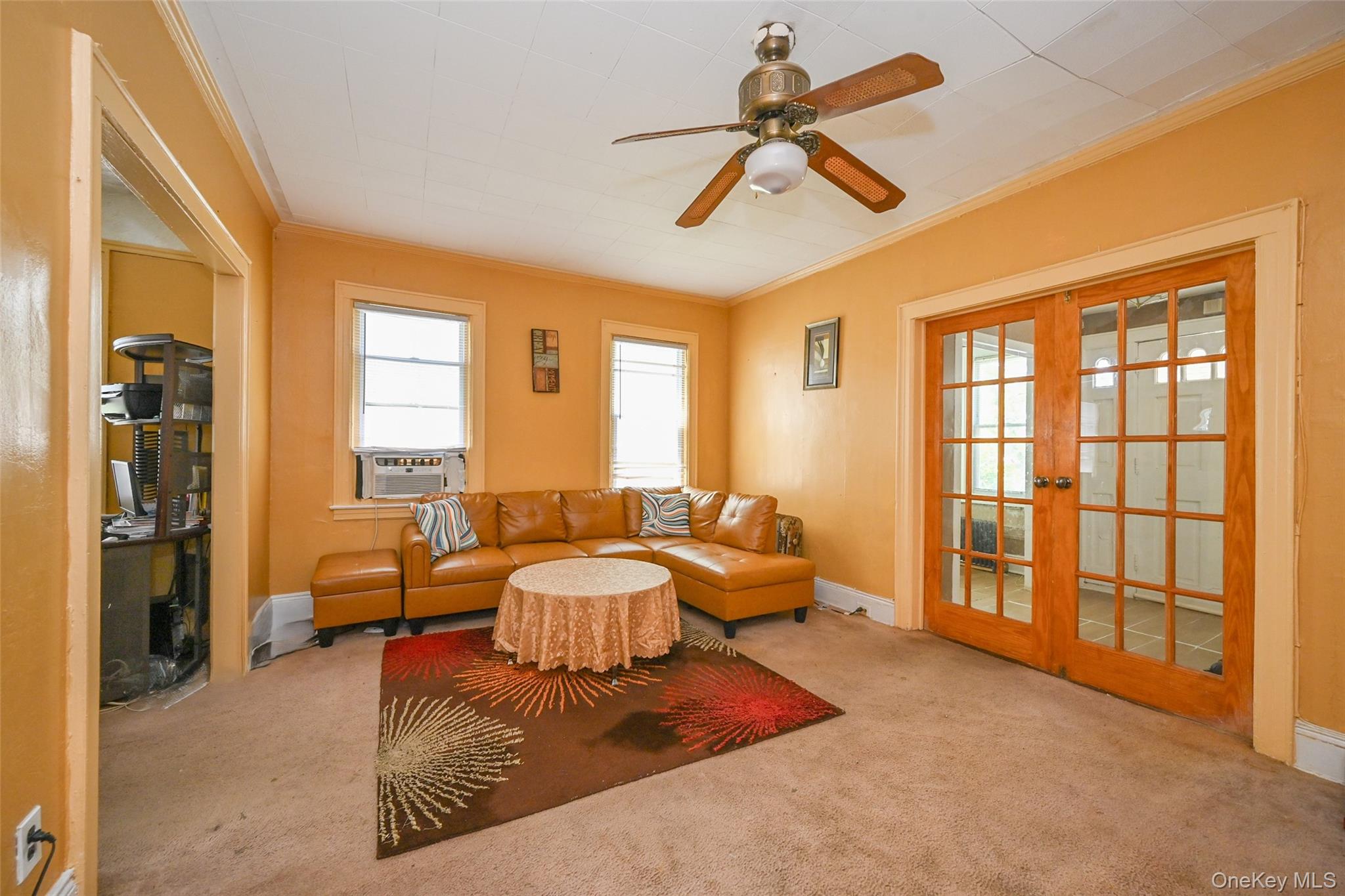 18806 Mangin Avenue - Photo 4