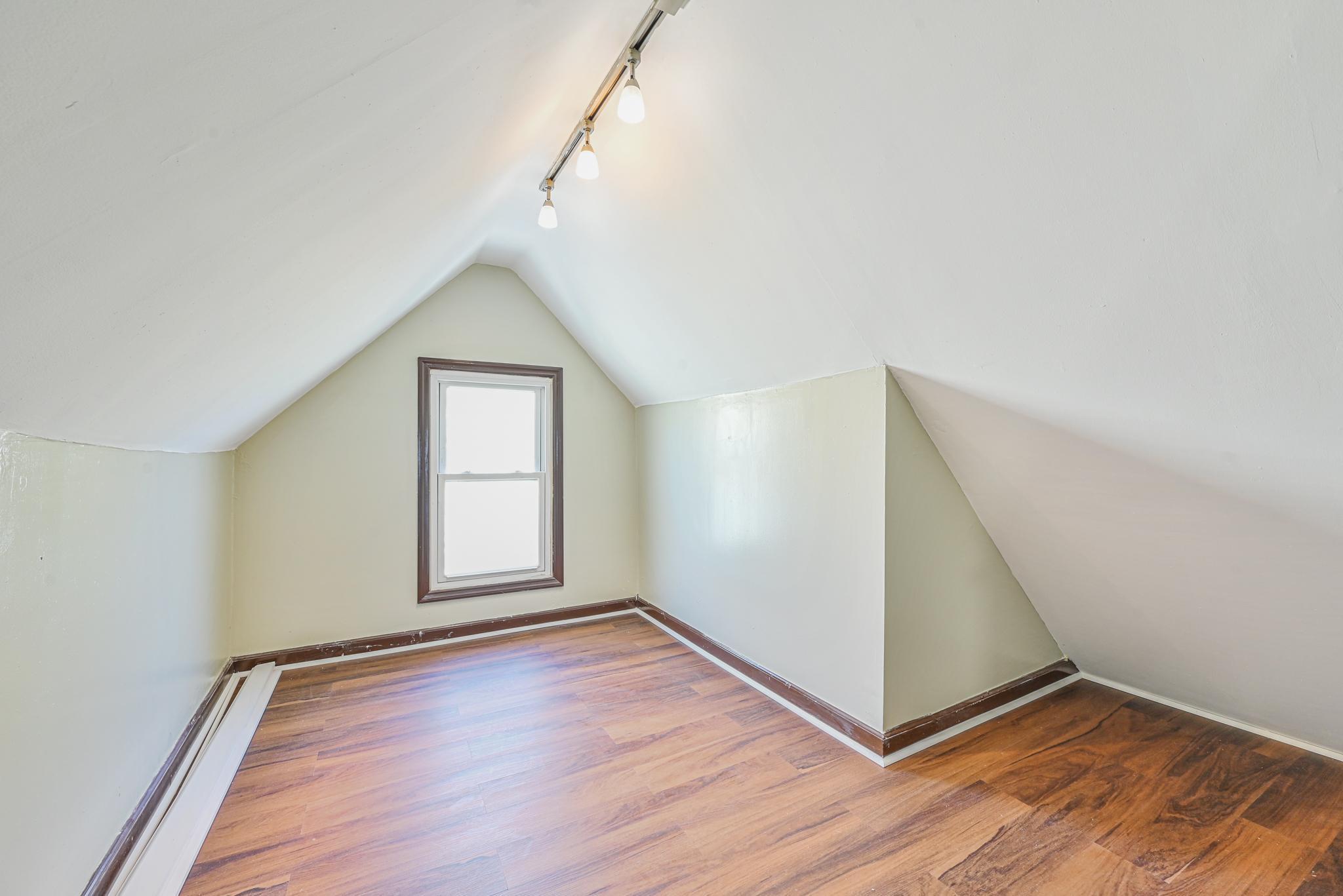 10542 Remington Street, Jamaica, New York image 13