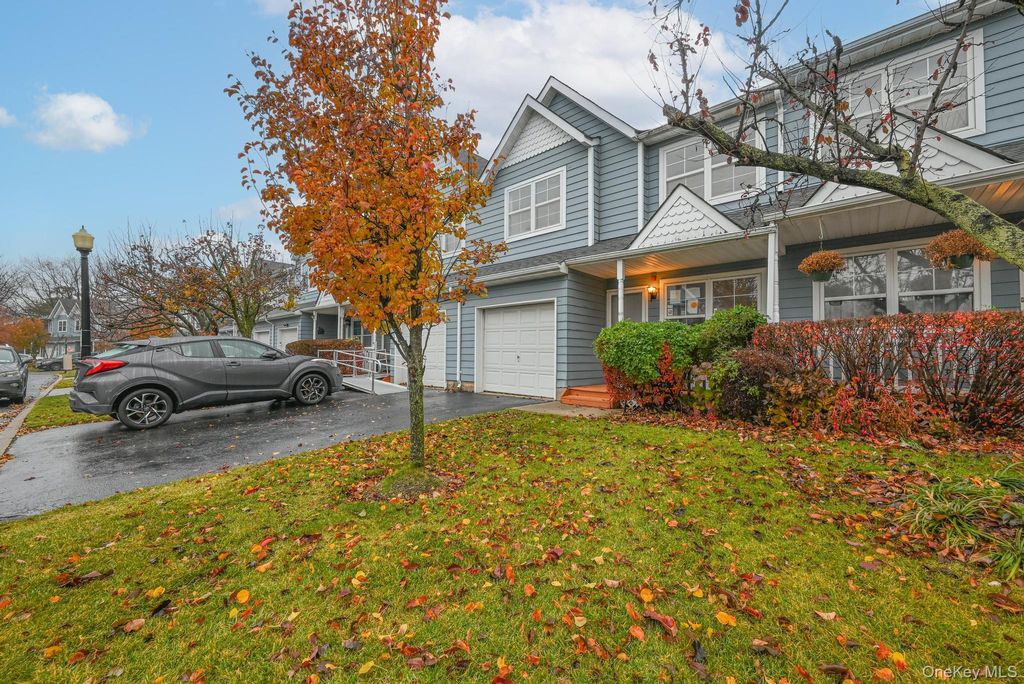 Photo of 11 Northwood Blvd Blvd, Central Islip, NY 11722 (MLS # 939384)