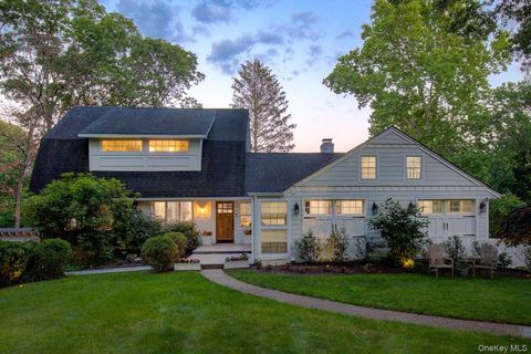 2 Spring Hollow Road Centerport NY 11721