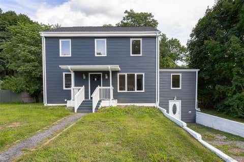 Homes For Sale - 22 Henmond Boulevard<br/> Poughkeepsie, NY 12603