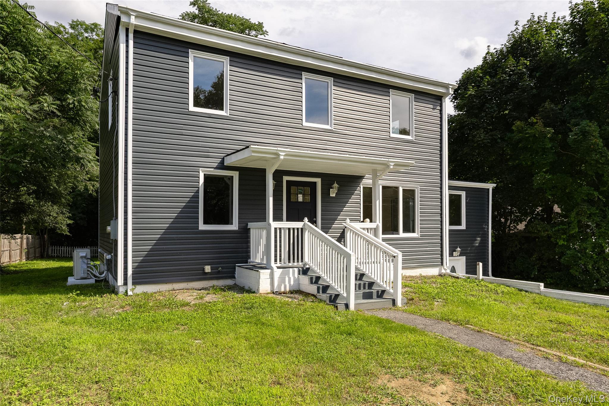 22 Henmond Boulevard