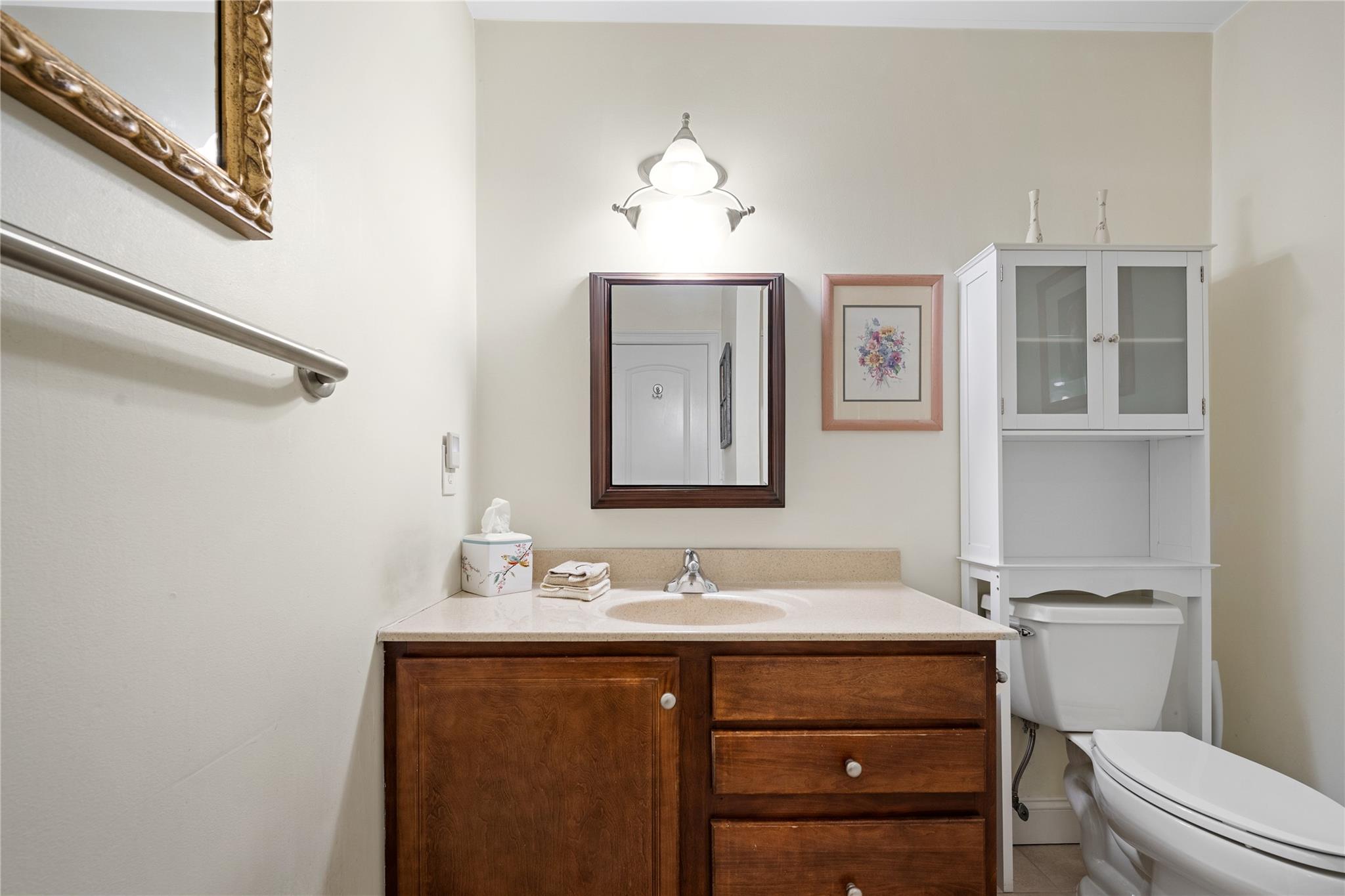 7 White Oak Court #7, Coram, New York image 29