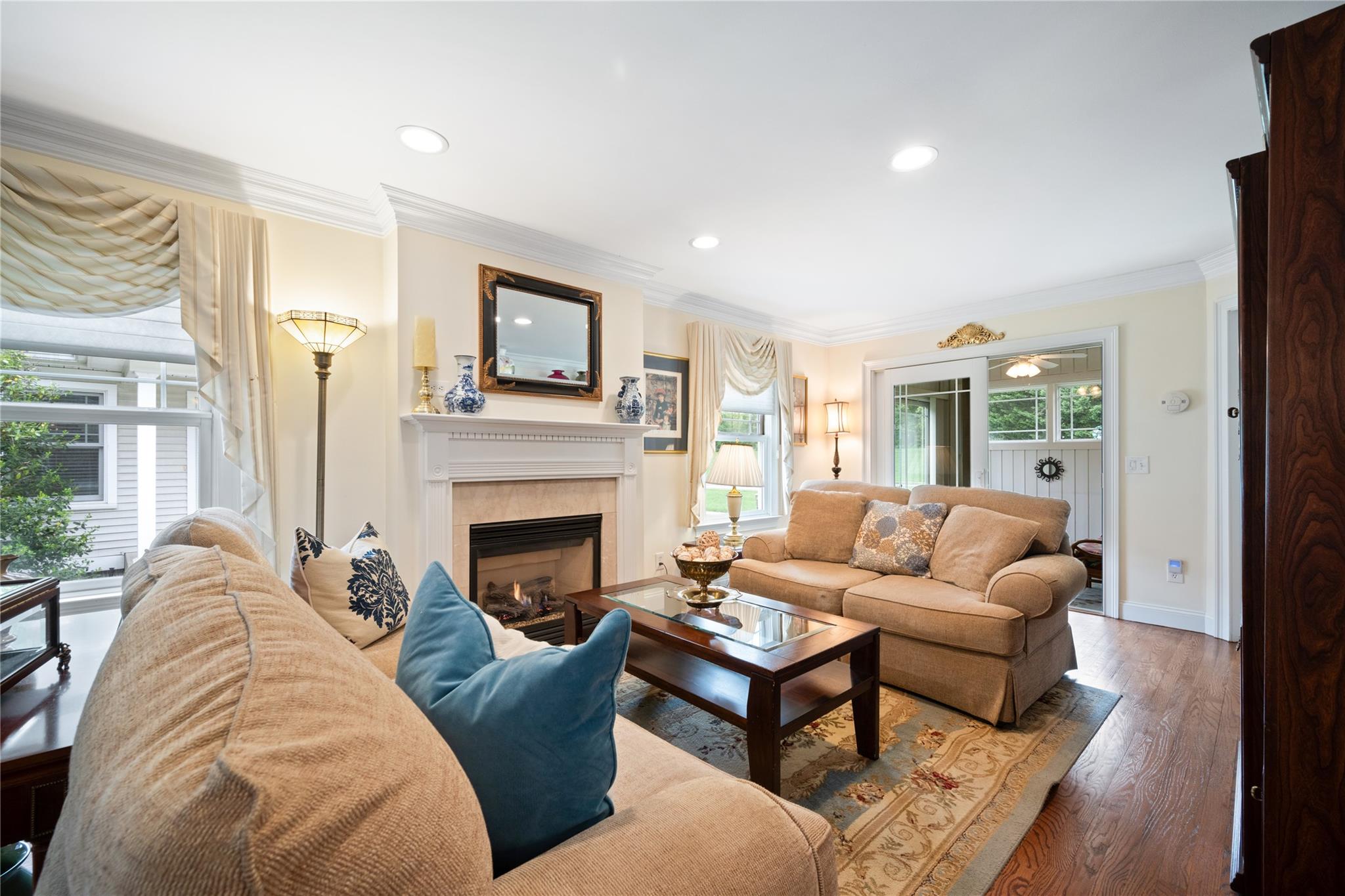 7 White Oak Court #7, Coram, New York image 12