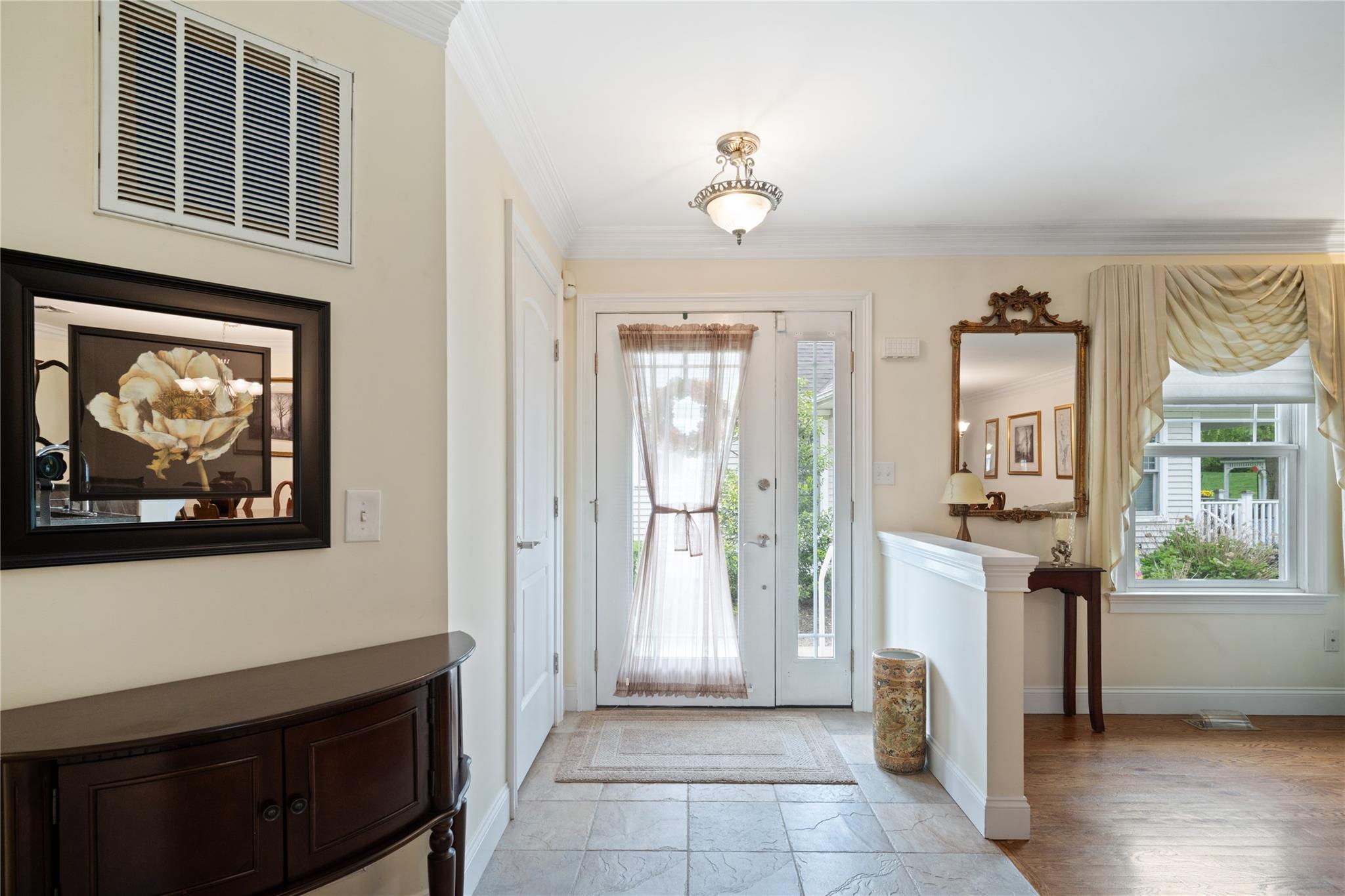 7 White Oak Court #7, Coram, New York image 6