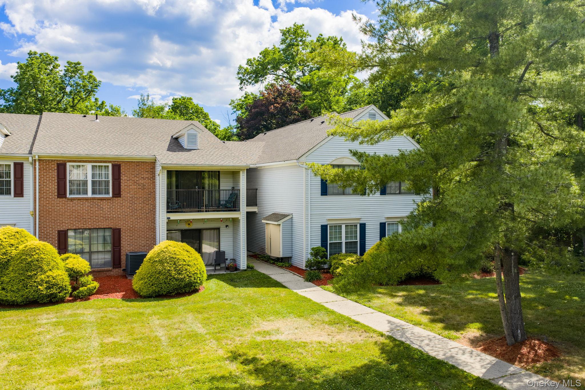 111 Cartwheel Court 28