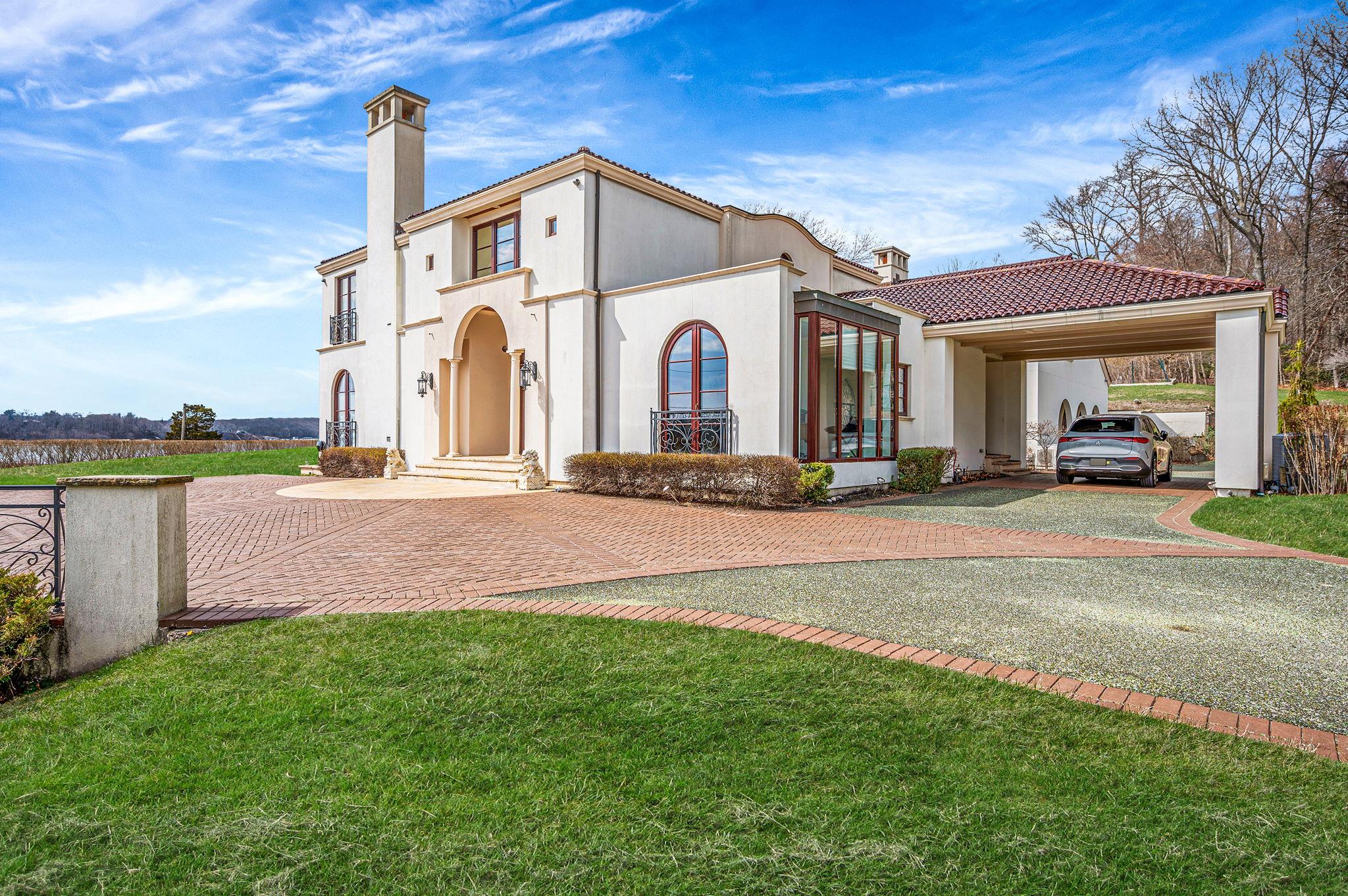 717 Short Beach Road