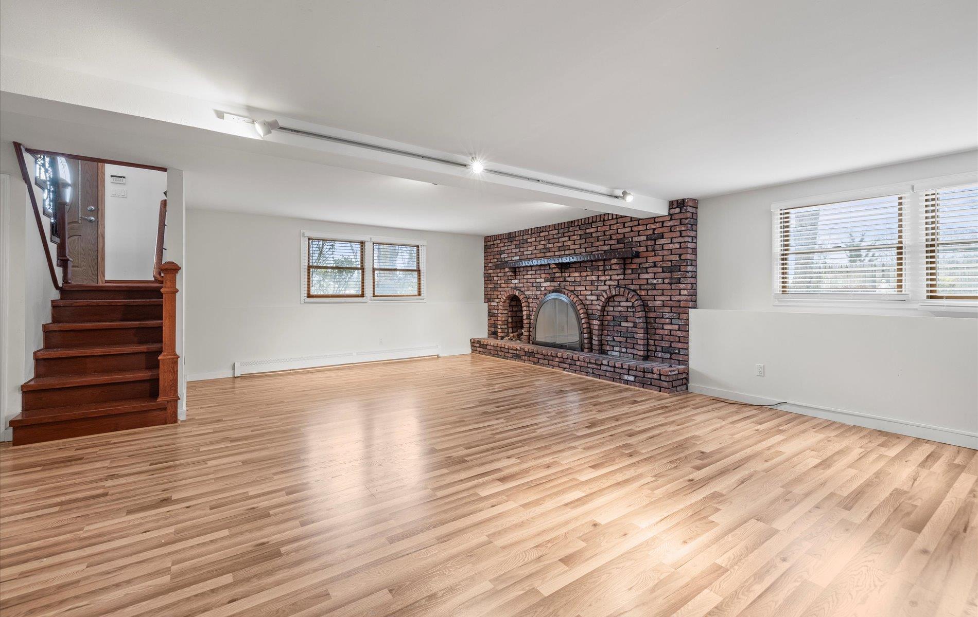 23 Franko Lane, Setauket, New York image 11