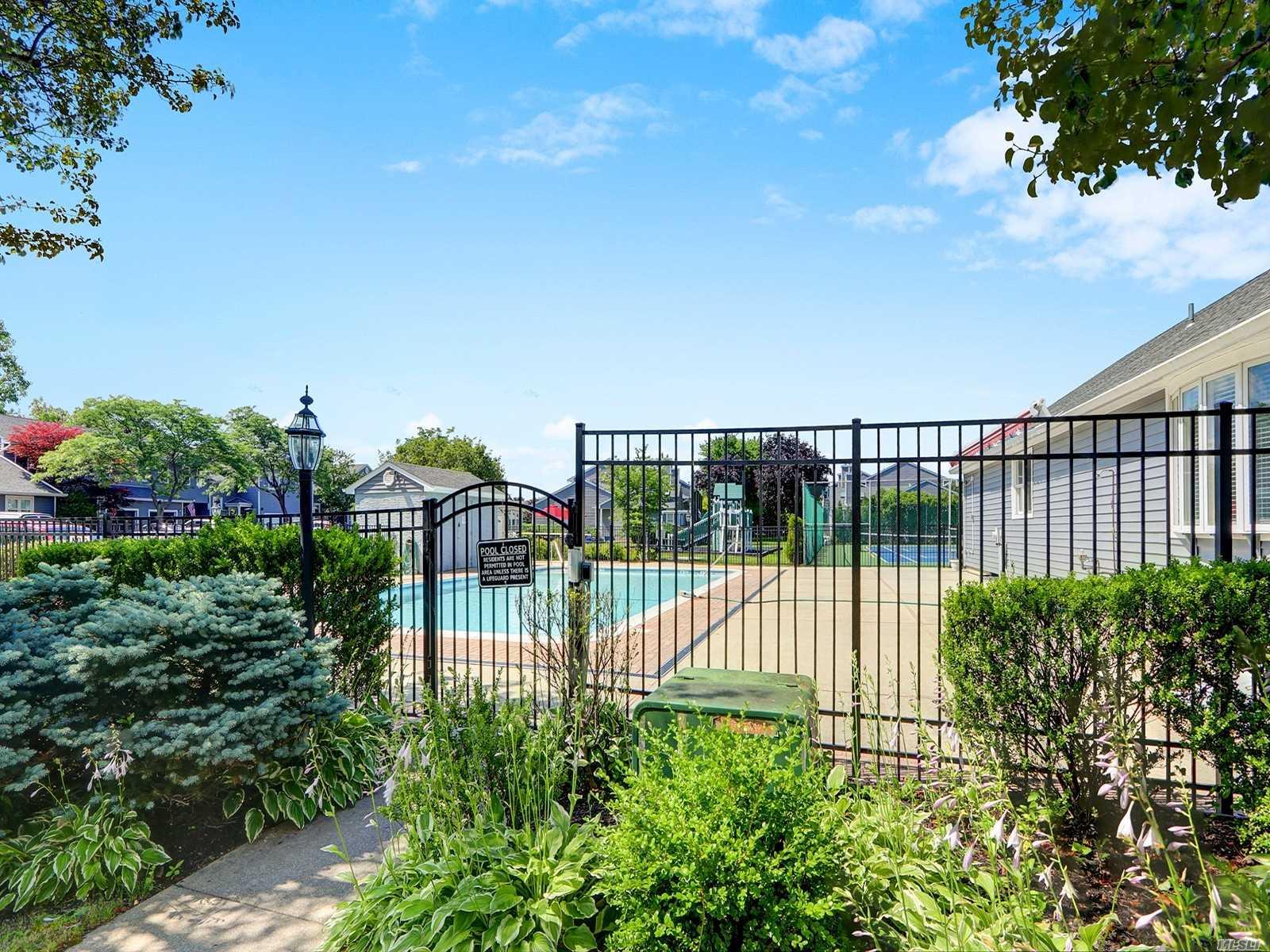 159 Alicia Drive, North Babylon, New York image 20