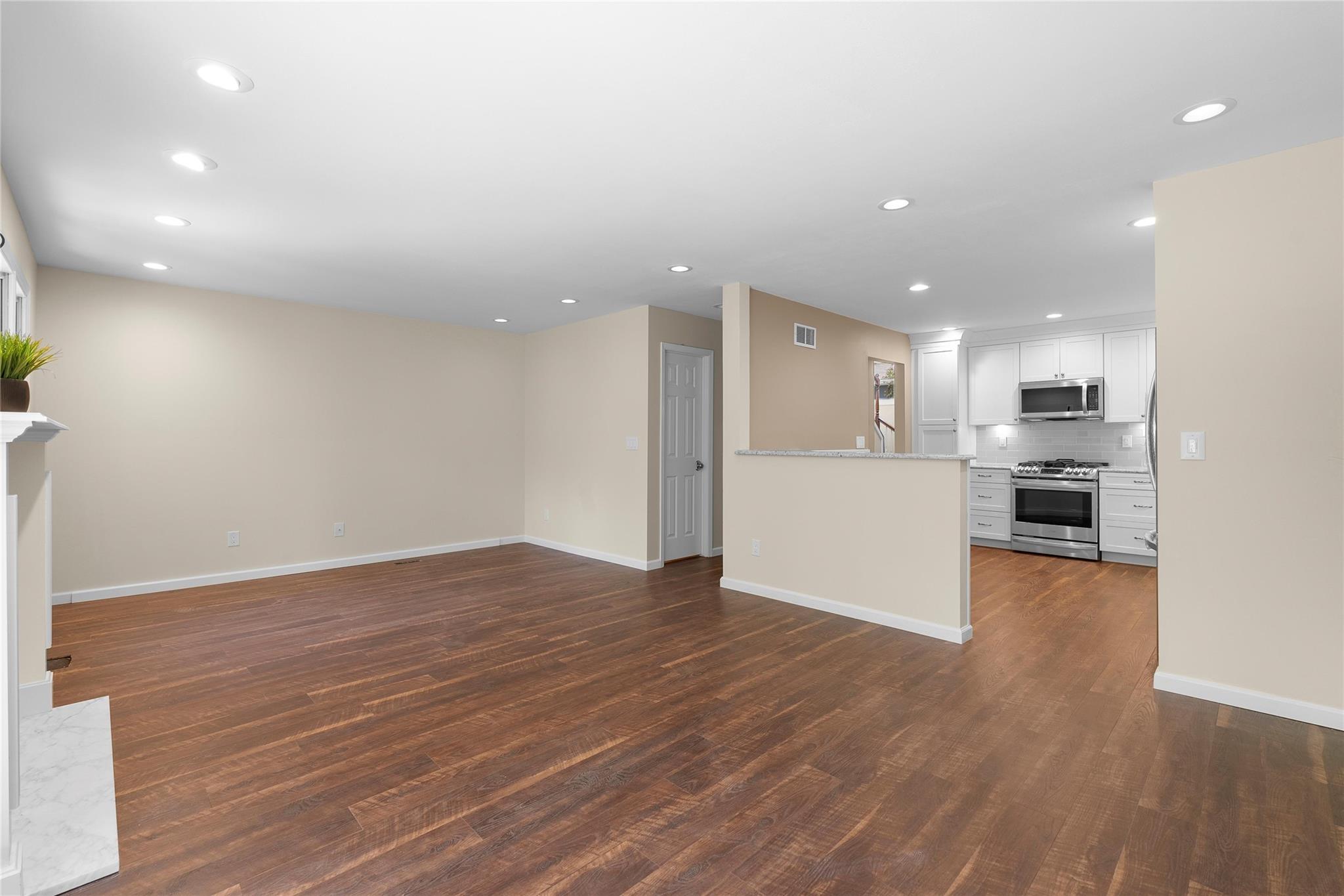 159 Alicia Drive, North Babylon, New York image 7