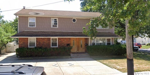 Multifamily For Sale - 1551 Sweetman Avenue<br/> Nassau County, Elmont, NY 11003