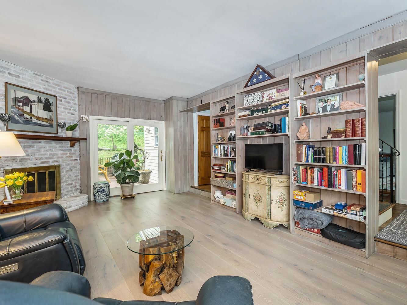 348 Littleworth Lane, Sea Cliff, New York image 18