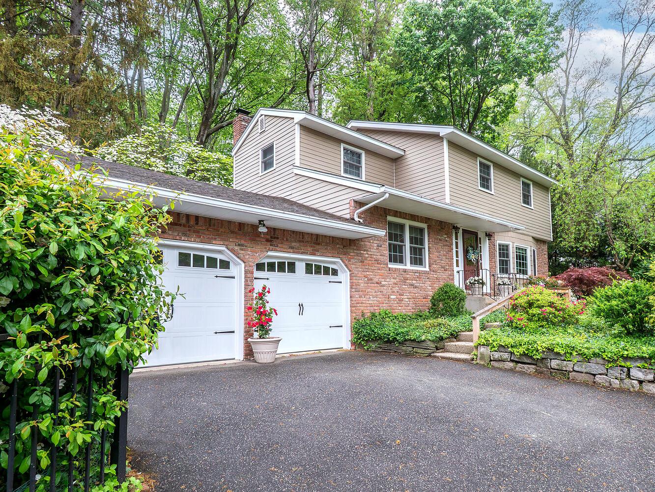348 Littleworth Lane