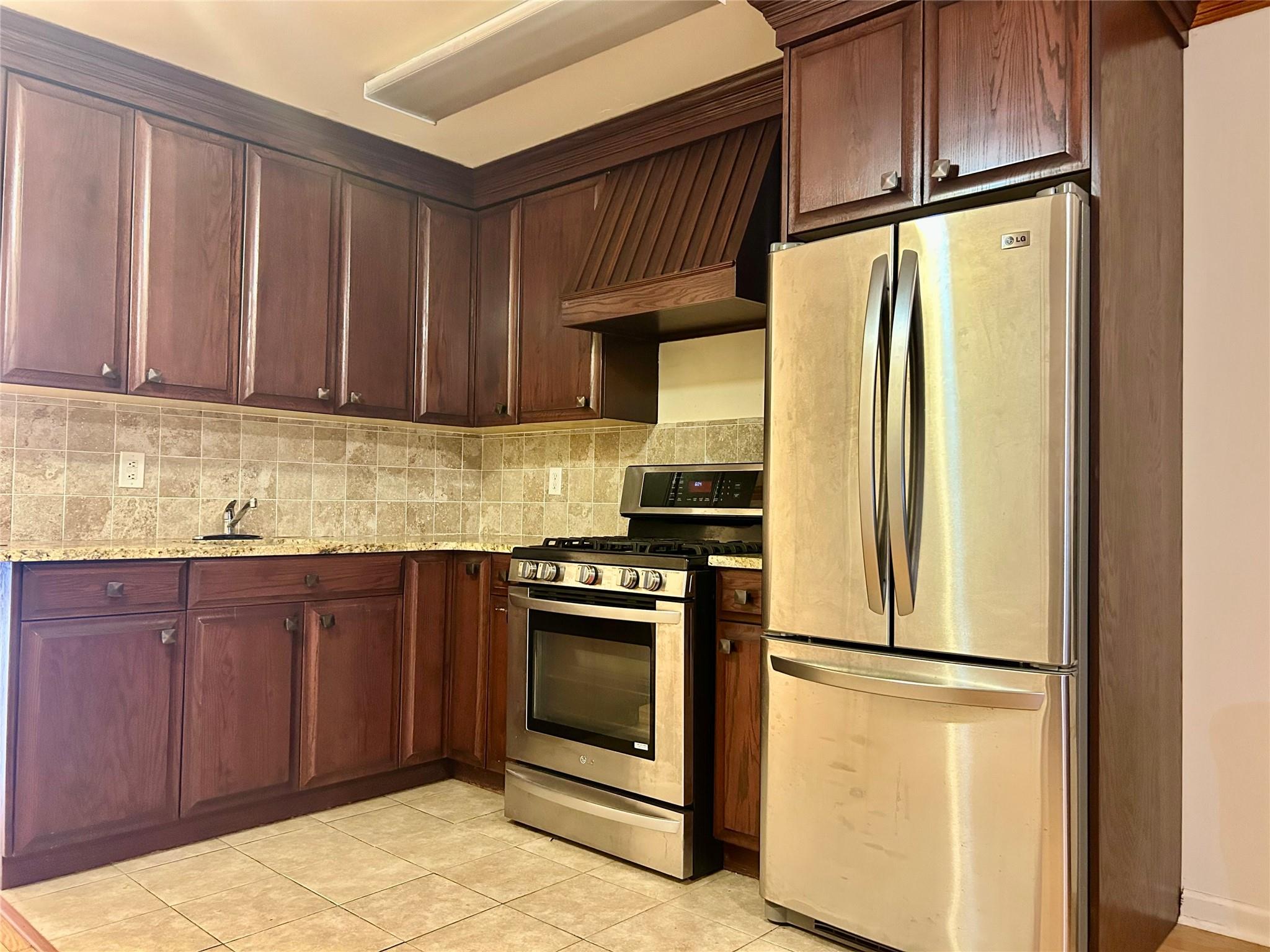 2813 W 30th Street, Brooklyn, New York image 9