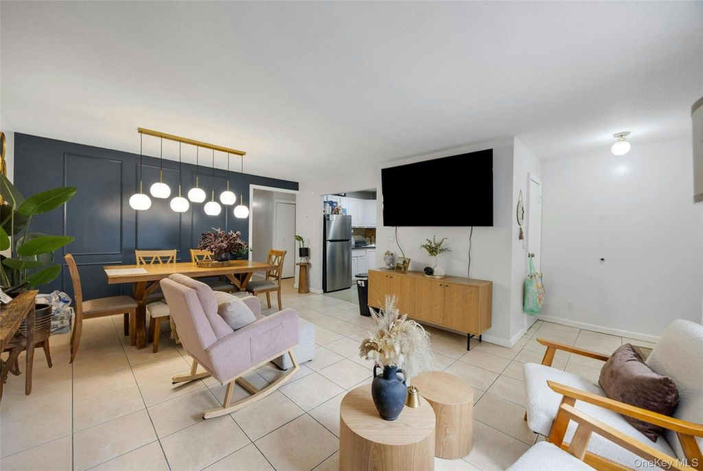 Photo of 920 Union Avenue #A, Bronx, NY 10459 (MLS # 1000322)