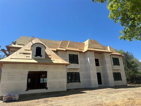 3 Wedgewood Drive Dix Hills NY 11746