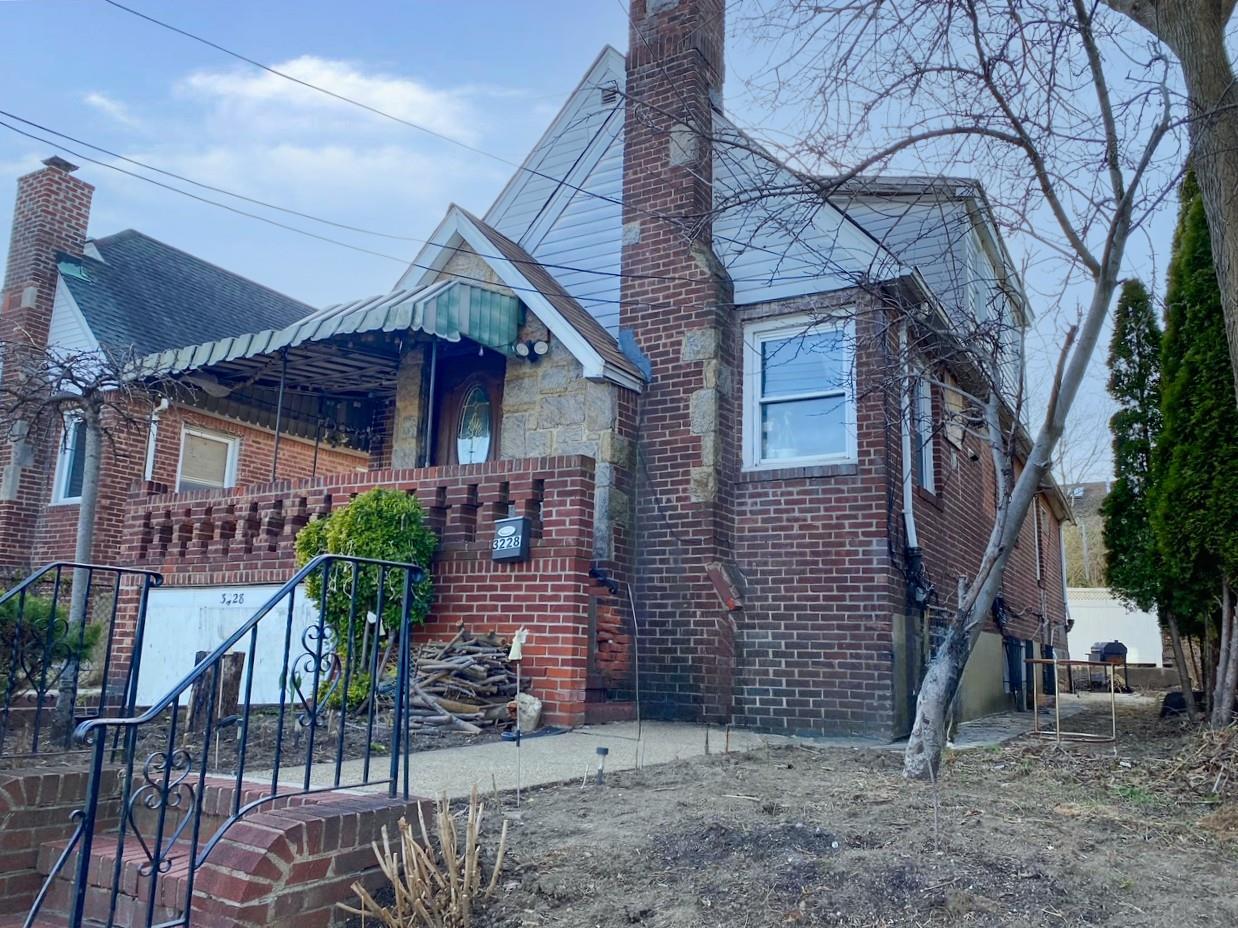 3228 Utopia Parkway, Flushing, New York image 5