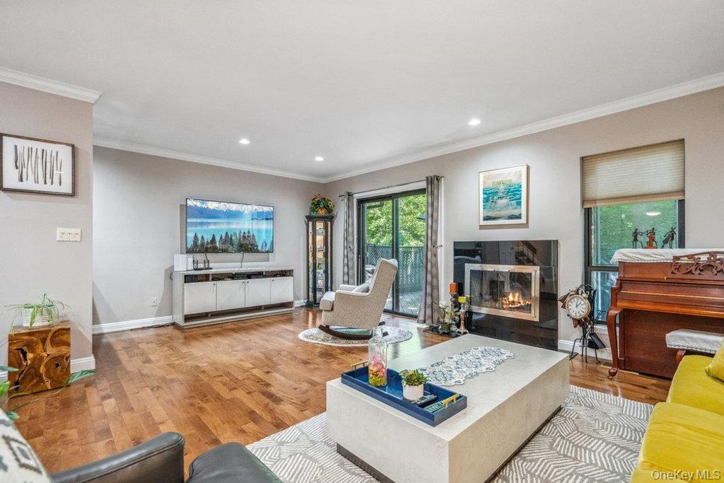 Photo of 31 Club House Court #31, Jericho, NY 11753 (MLS # 921819)