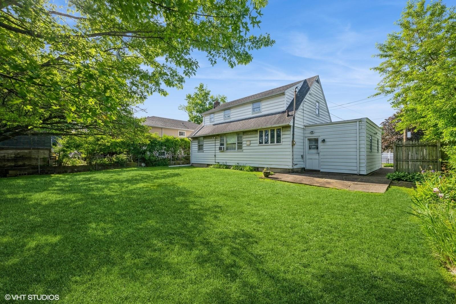 2957 Bellport Avenue, Wantagh, New York image 29