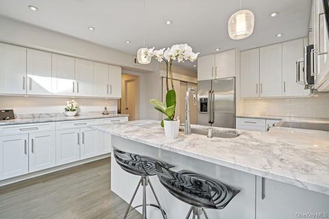 230 Hamlet Drive, Jericho, NY 11753 - MLS#: 951200