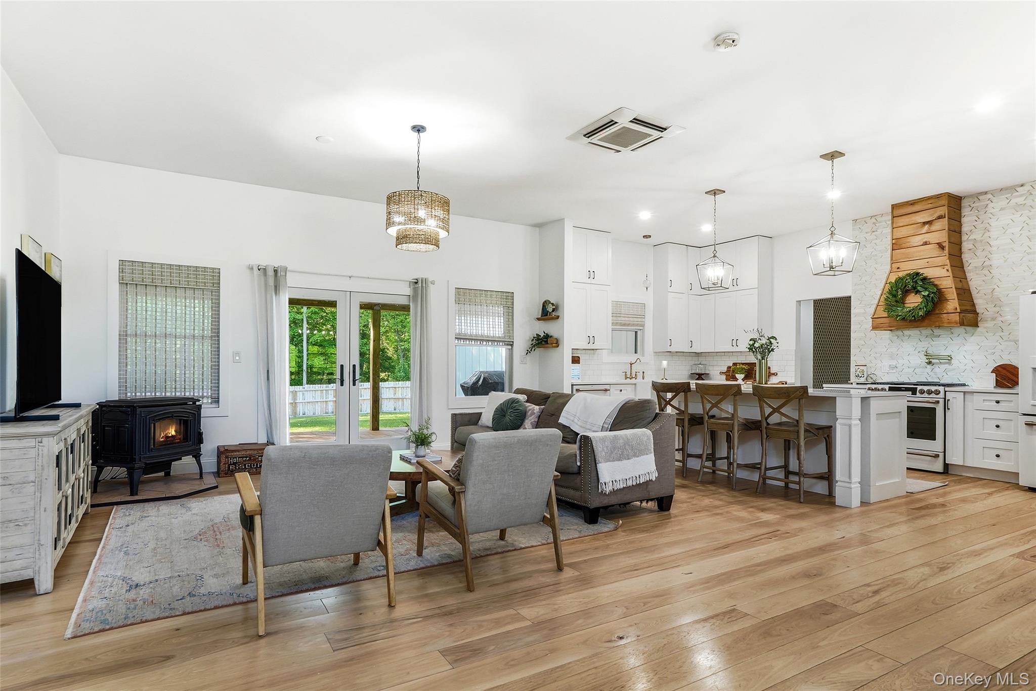 18 Barnstormer Lane