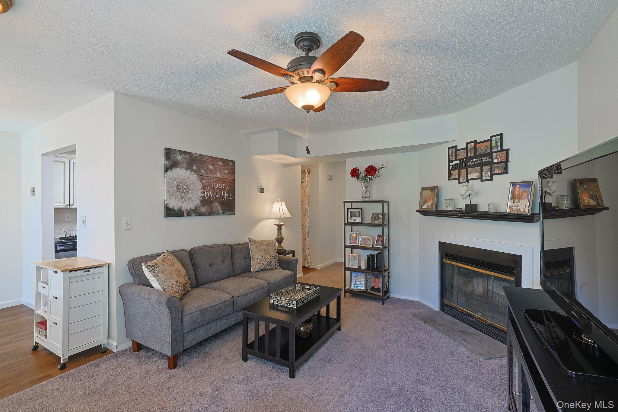 2820 Whispering Hills