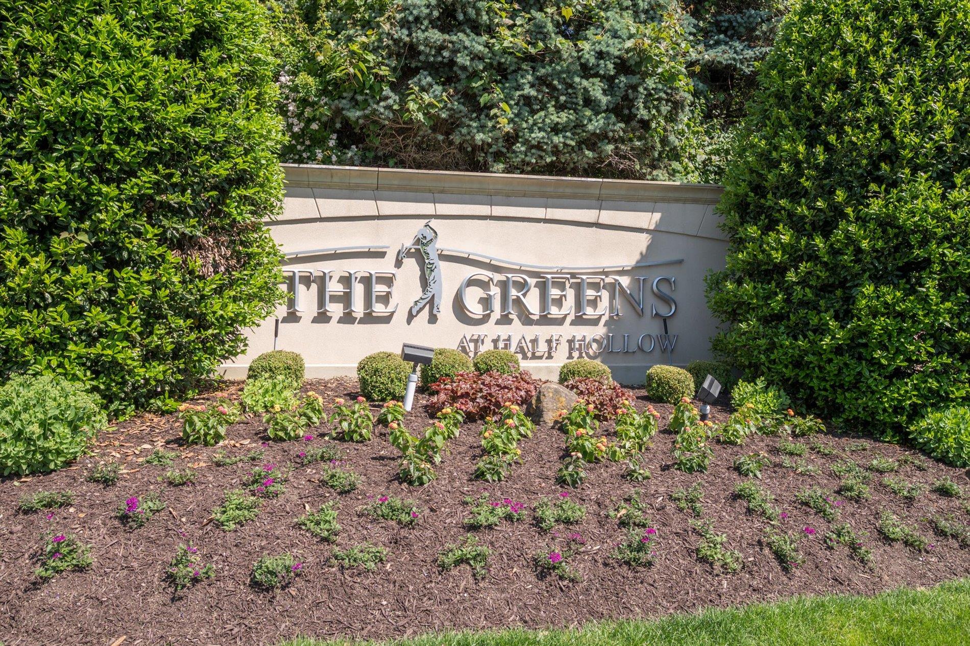 569 Bardini Drive, Melville, New York image 22