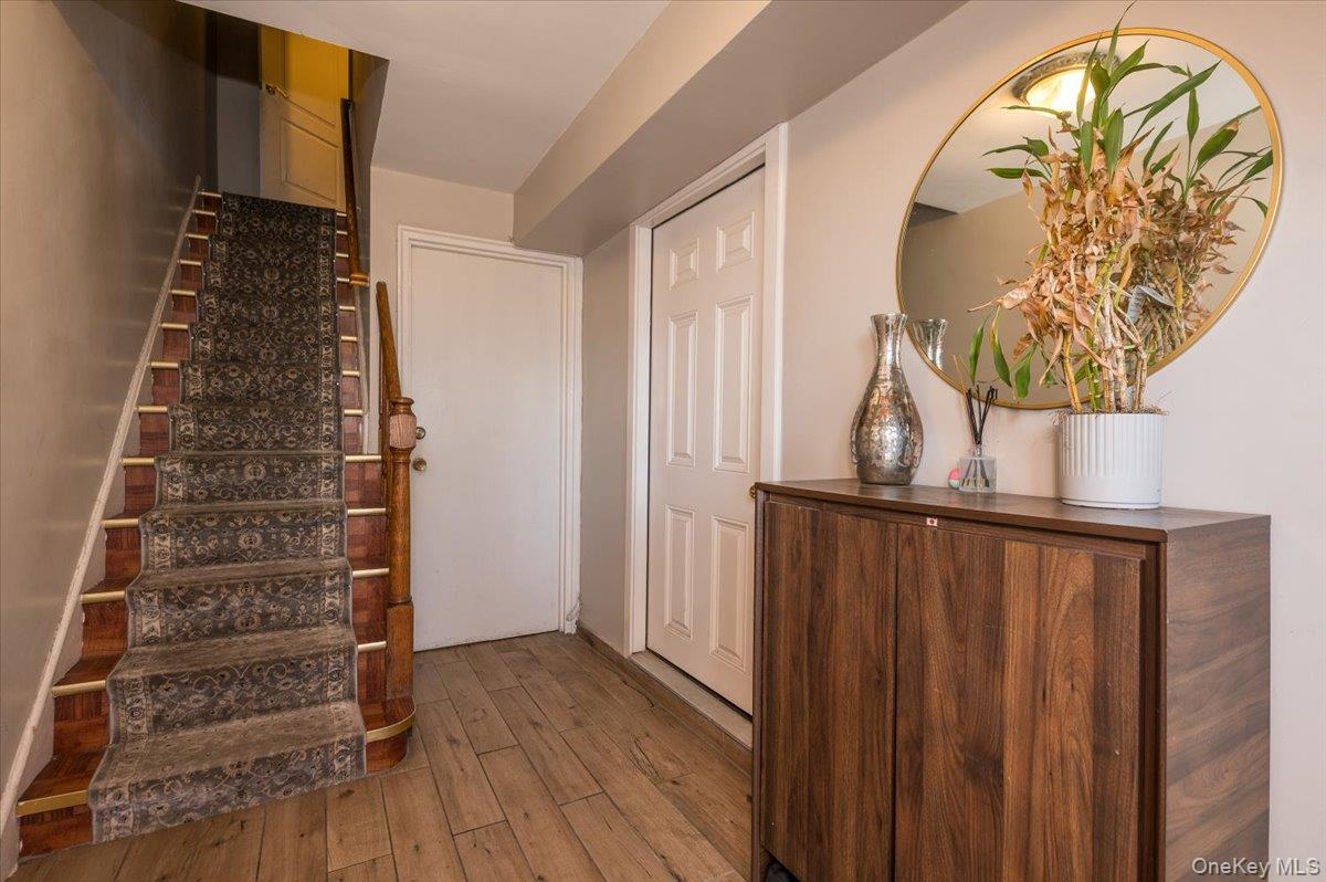 2515 Eastchester Road