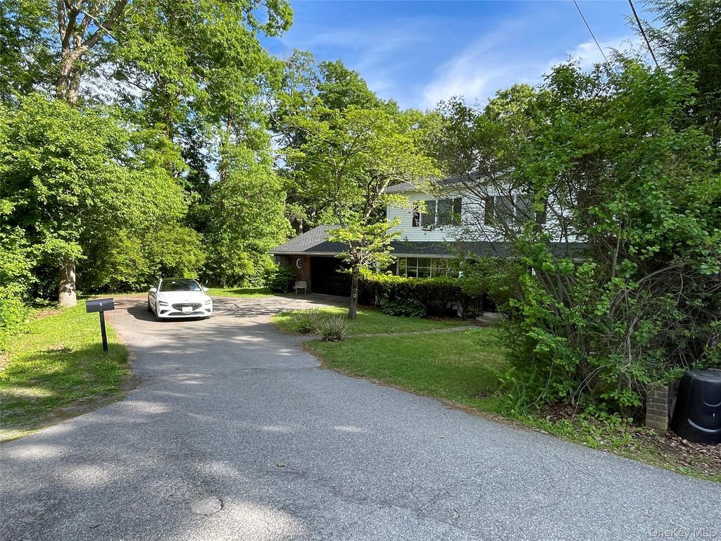 Photo of 2 Troy Place, Patterson, NY 12563 (MLS # 1005989)