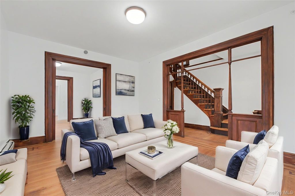 Photo of 154 3rd Street, Newburgh, NY 12550 (MLS # 984117)