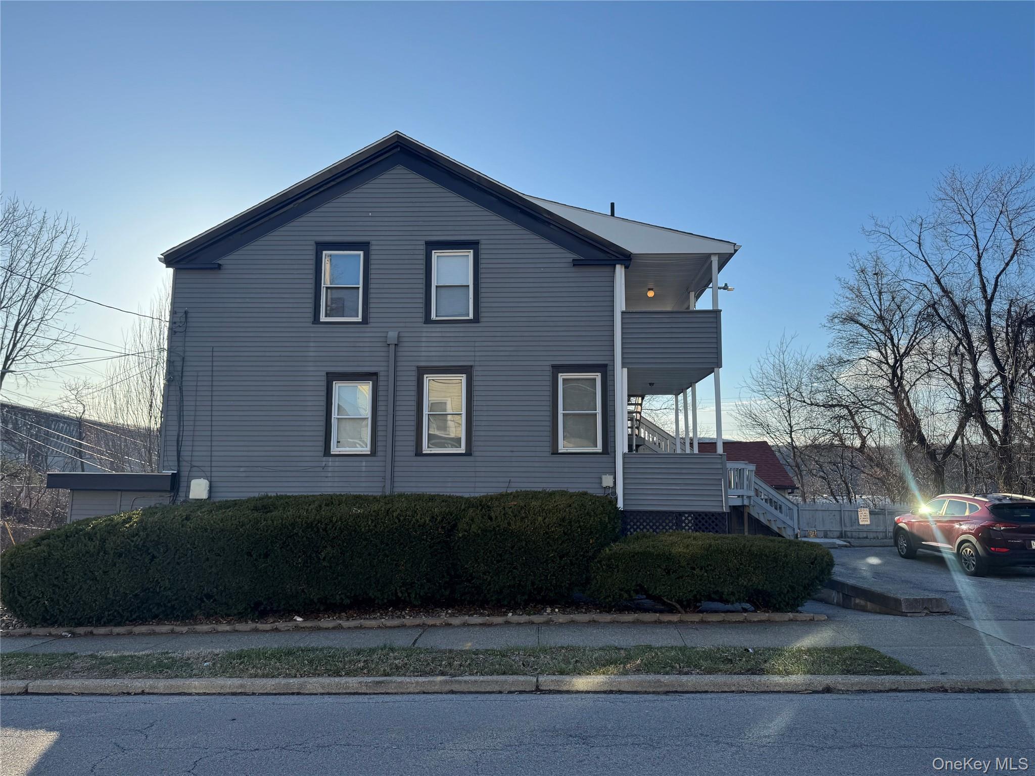 34 Hoffman Street
