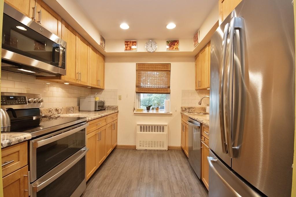 95 Charter Circle #95, Ossining, New York image 3