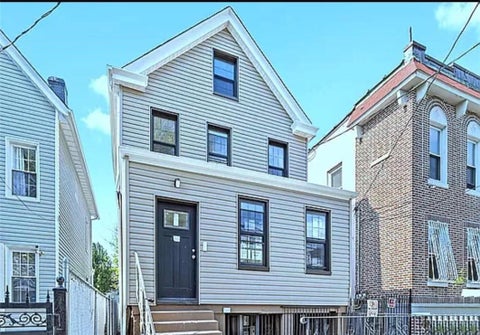 Multifamily For Sale - 686 E 220th Street<br/> Bronx, NY 10467