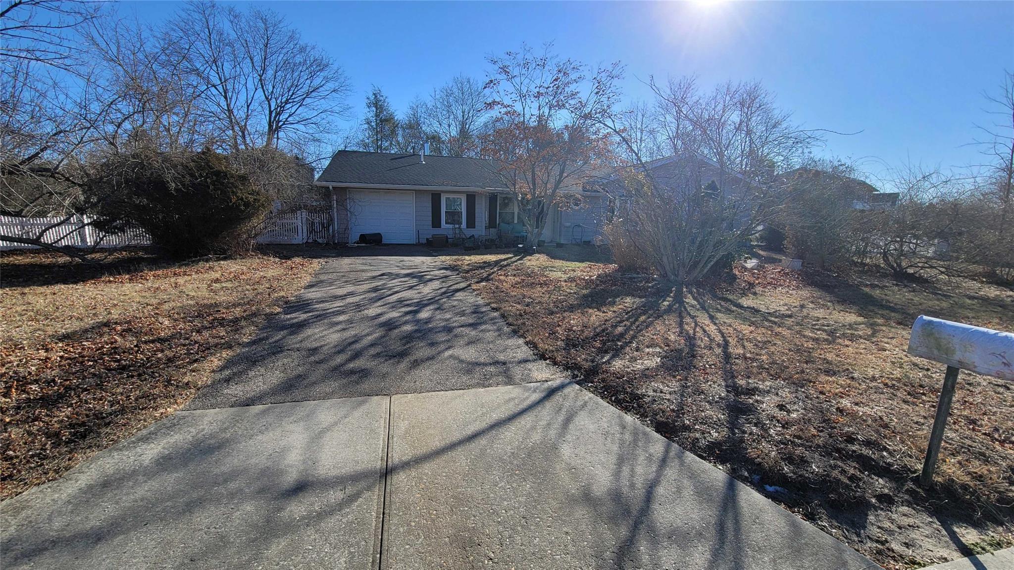 3 Ridge Road, Coram, New York image 2