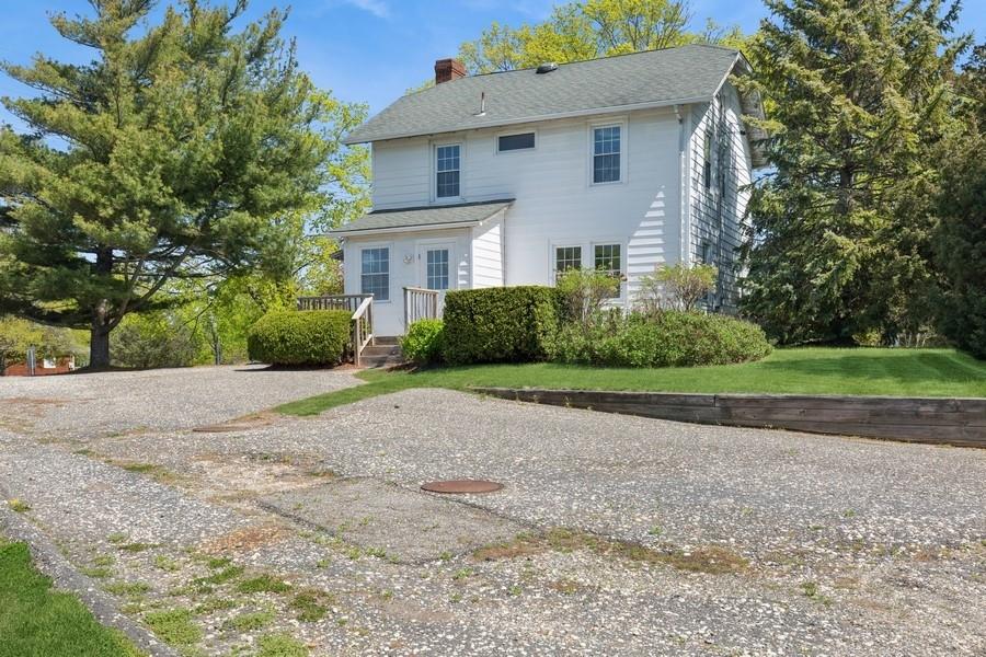 645 Hamilton Avenue, Mattituck, New York image 5