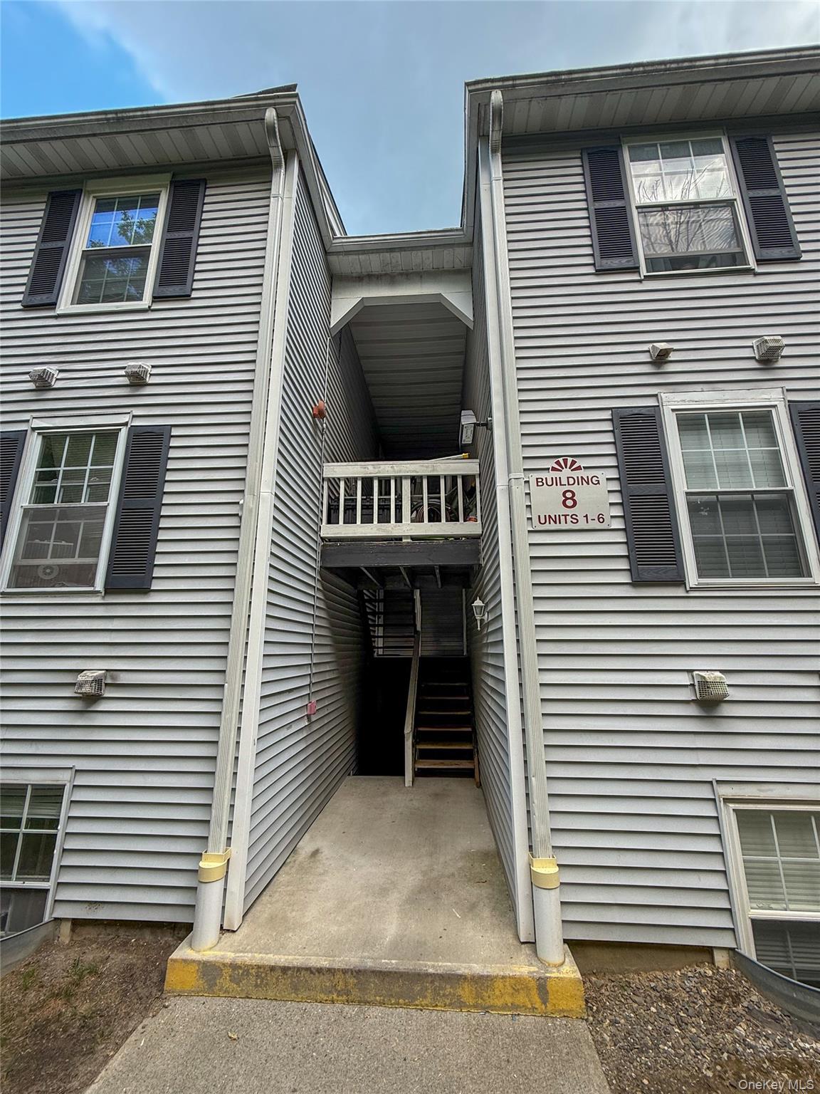 8 Lexington Hill Road 6