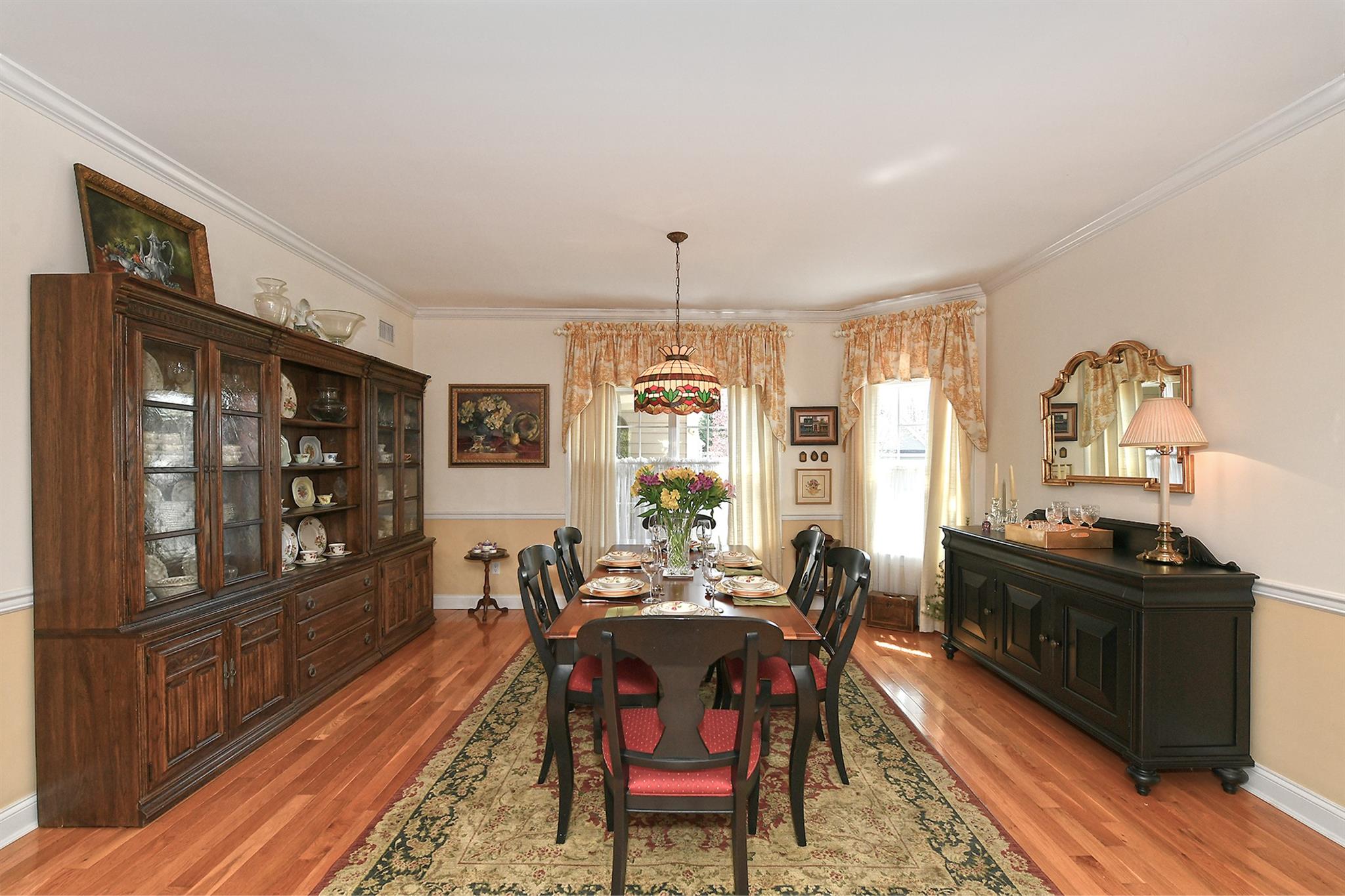 64 Wake-robin Lane, Aquebogue, New York image 12