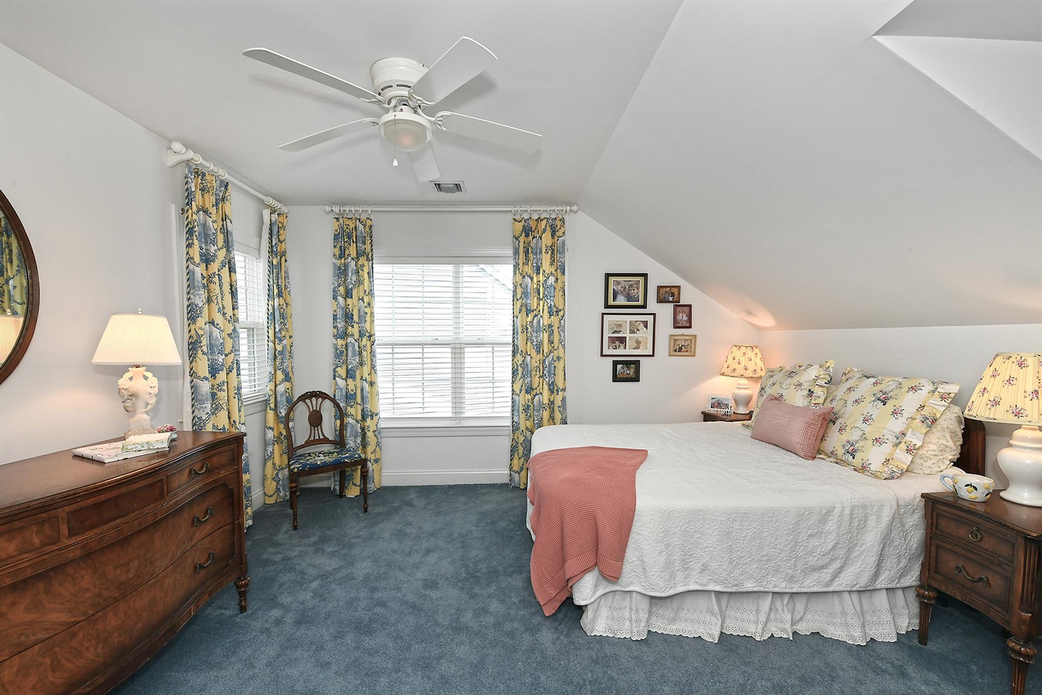 64 Wake-robin Lane, Aquebogue, New York image 28